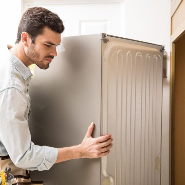 Refrigerator Repair Service- Weston, Florida: Choosing Right Parts